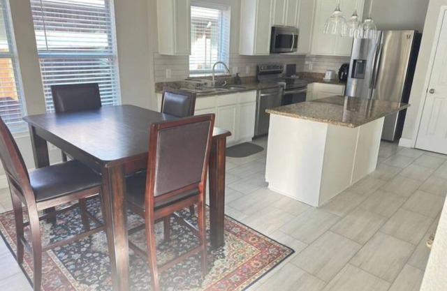 4 Bedroom Frisco/Mckinney bordernn