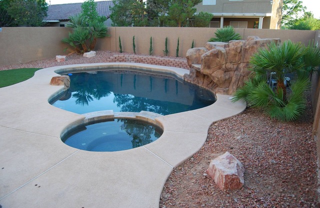 4 Bedroom Home With Pool And Spa