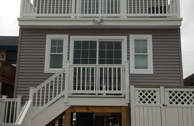 4 bedroom Ocean Block!