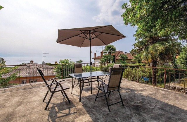 4 bedroom pet friendly home in Volosko