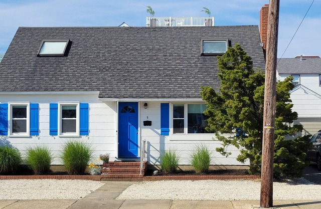 4-minute walk to beach, Cute Cape Cod in Beach Block Full Refunds/cancellations