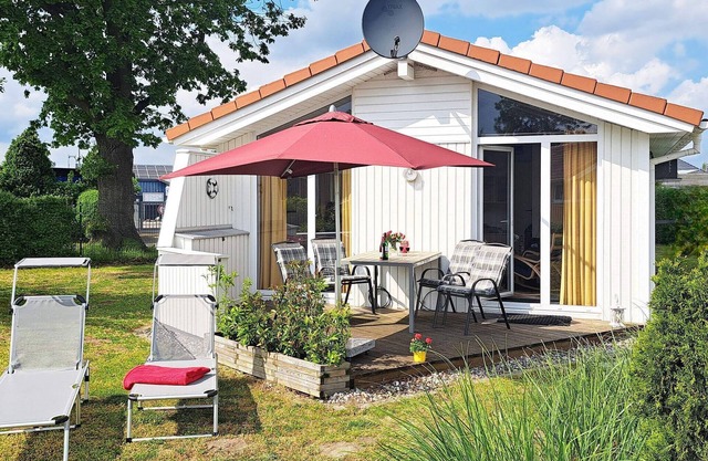 4 person holiday home in GROEMITZ