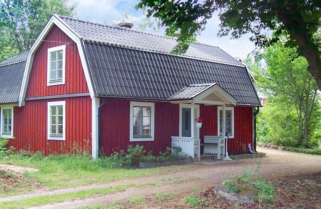 4 person holiday home in HALLABRO-By Traum