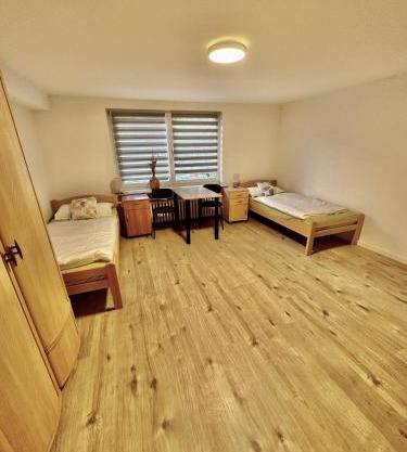 4-Personen Wohnung in direkter Nähe von Messe und Flughafen