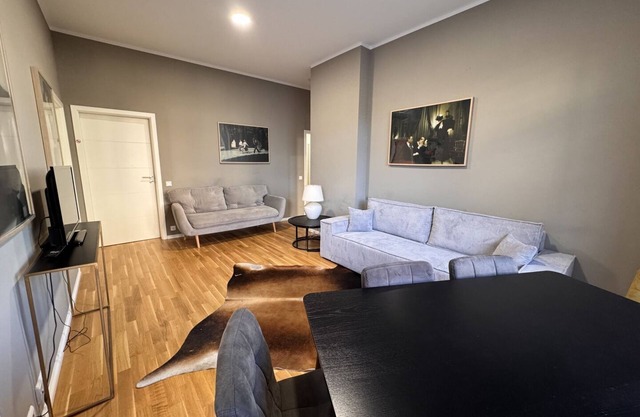4-Room Apartment (L3/L4) – Newly Renovated and Quie