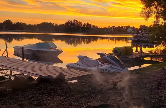 4 Seasons Of Fun On Beaver Dam Lake!