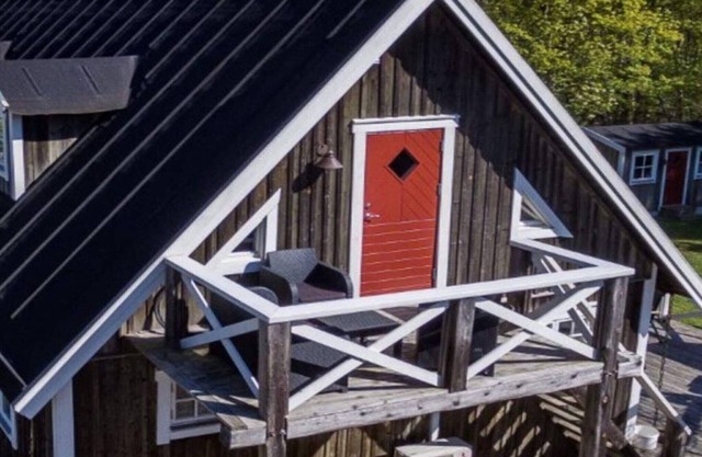 4 star holiday home in Drottningskär