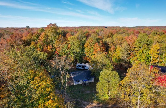 400-Acre Outdoor Enthusiasts Lodge in Mancelona!