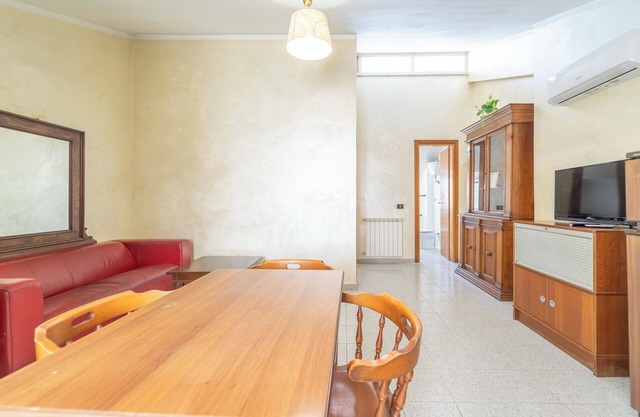 400 meters from metro A