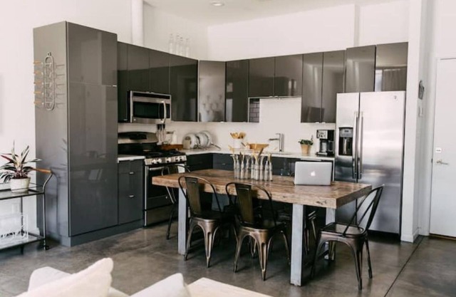 440 By Caramelized nPettigrew Adventures Downtown