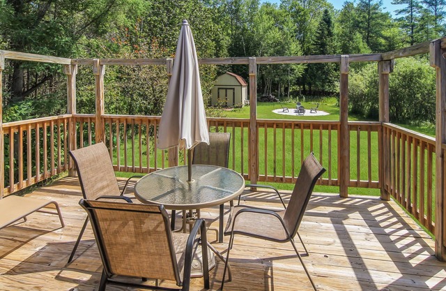 4Bd Cozy Alpine House Situated In The Middle Of All Up-North Hot Activities!