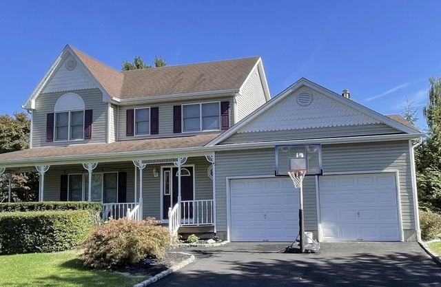 4BR NOFO Home in Heart of Wine Country (w/pool)