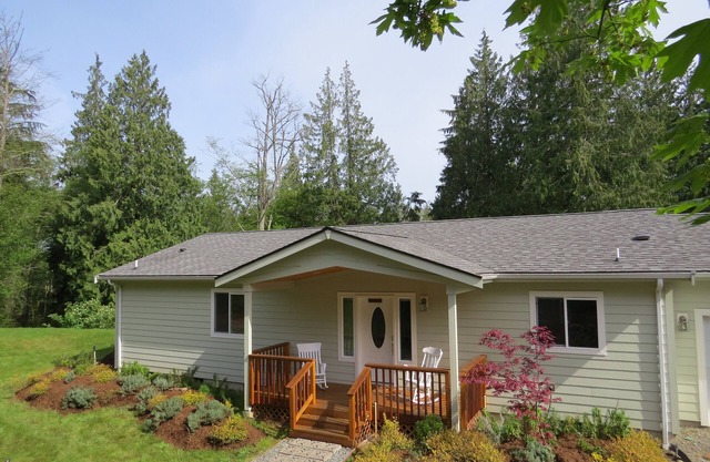 5 Acres of Solitude, a Restful Place To Rejuvenate, Winter Or Summer