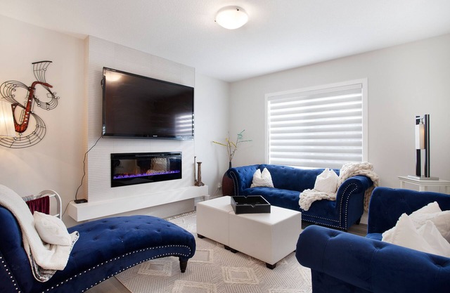 5 Bd Luxury Family-Friendly Home
