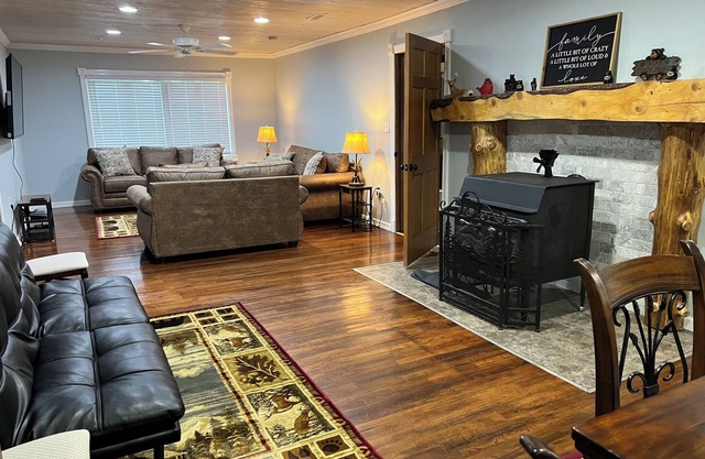 5 bedroom, 3 bath, beautiful hickory kitchen, large living space, sleeps 14