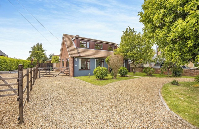 5 bedroom accommodation in Walpole Highway, near Wisbech