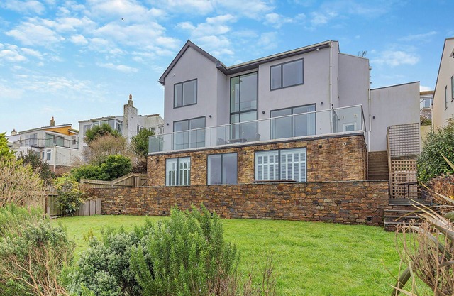 5 bedroom accommodation in Polruan, near Fowey