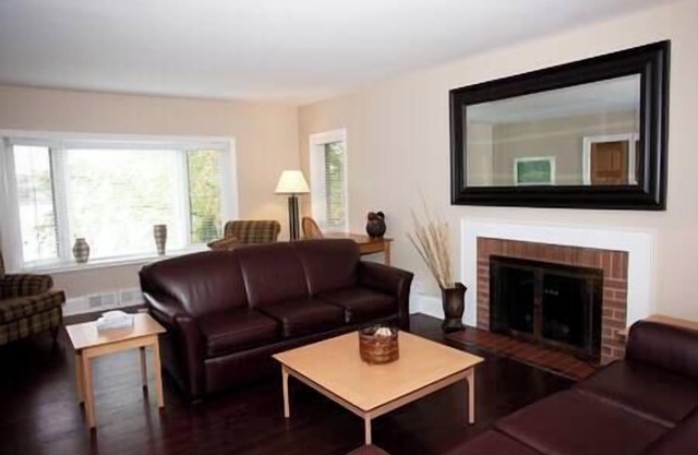 5 Bedroom Cottage on Georgian Bay - The Grisé