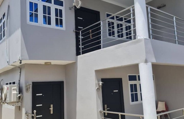 5 Bedroom immaculate house in Freetown very close to all popular beaches .