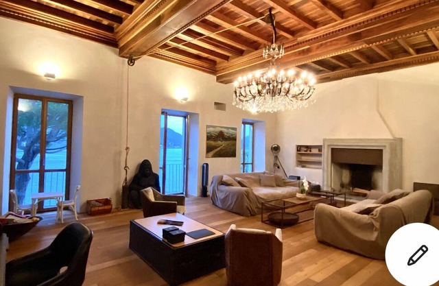 5 Bedroom Villa in Morcote