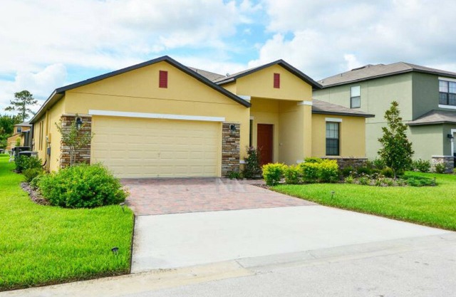 5 Bedrooms with Private Pool close to Disney! 1014