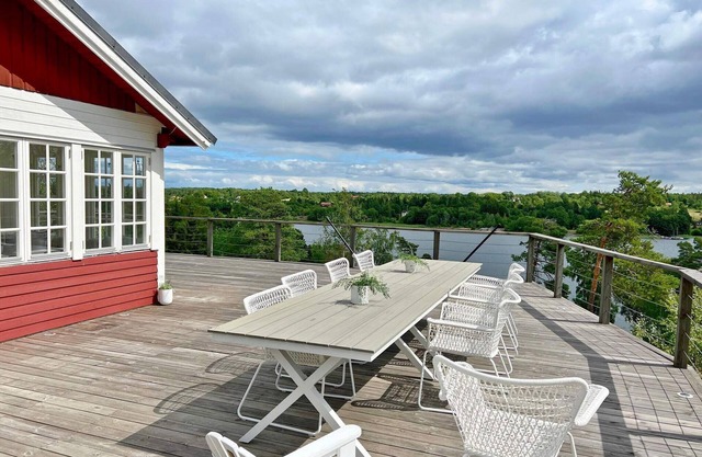 5 person holiday home in VÄDDÖ-By Traum