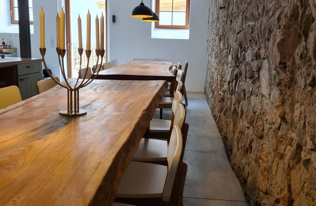 5 star vacation home/group accommodation Leipzig with W-Lan, parking, sauna, fireplace