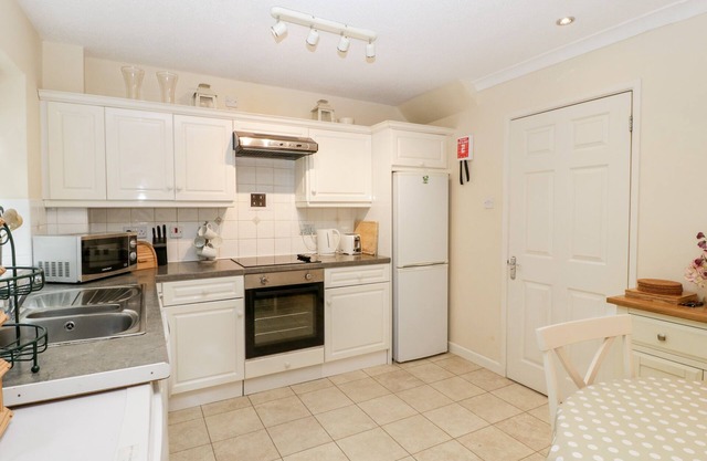 5 Wye Rapid Cottages