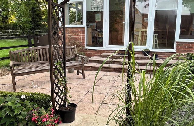 5A - A beautiful, contemporary and unique 1 bedroom property.n