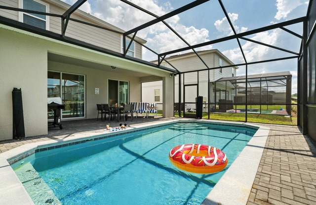 5BD Sunshine Escape – Windsor Island Resort (WI 2220)