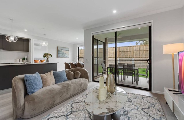 5BR Sleep 10 Family House | Patio Kitchen Garage