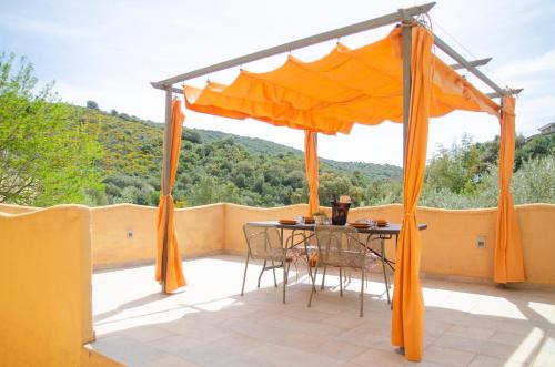 5min Spiaggia Budoni - APT con Ampia Veranda Relax