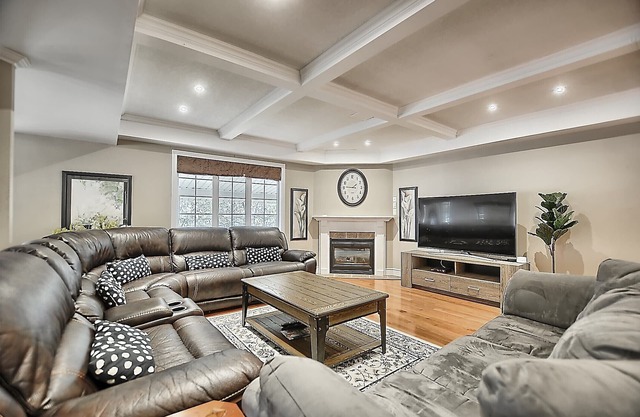 6 Bedroom Executive Cottage near Lake Simcoe & Innisfil Beach Park