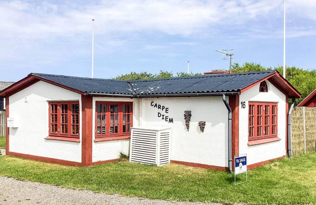 6 person holiday home in Løgstør