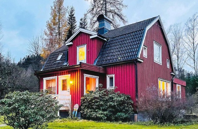 6 person holiday home in ÅMÅL-By Traum