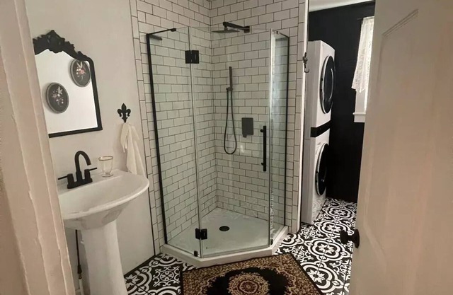 629 on Main Rental An