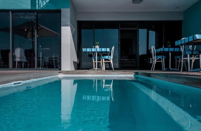 65onCliff - Otterbaai