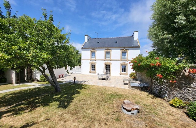 680-Holiday home near St Tugen beach
