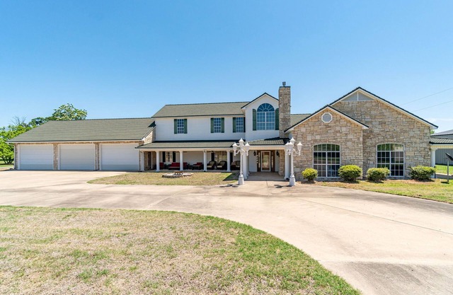 6Bdrm 4ba Swim & Launch Close! Pool Table!