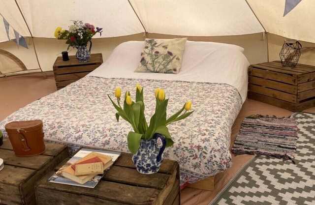 6m luxury Bell tent with river views