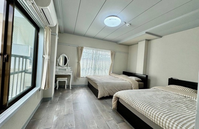 7 minutes walk from Oyama Station 5 minutes by t/Itabashi-ku Tokyo