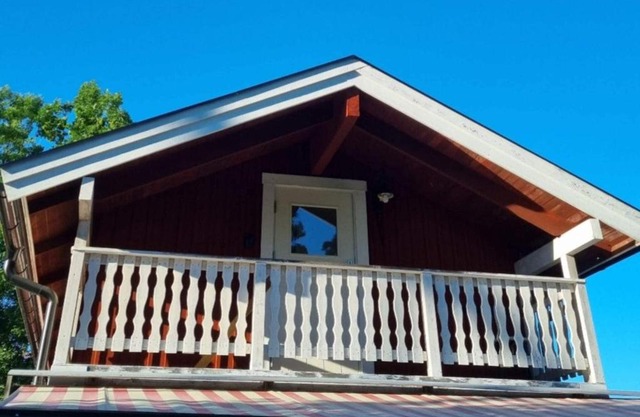 7 person holiday home in GRISSLEHAMN-By Traum