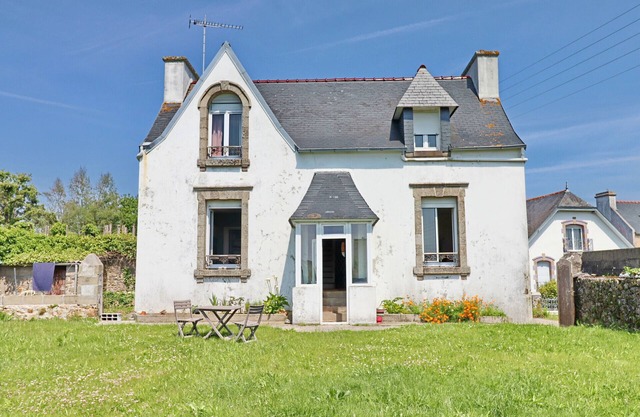 726-Breton house, town center and beaches on foot