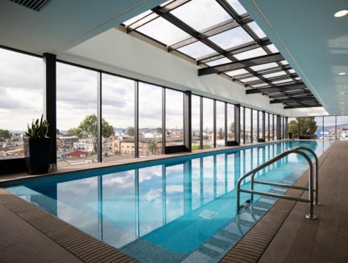 72Hub moderno apto vistas ciudad, piscina gimnasio