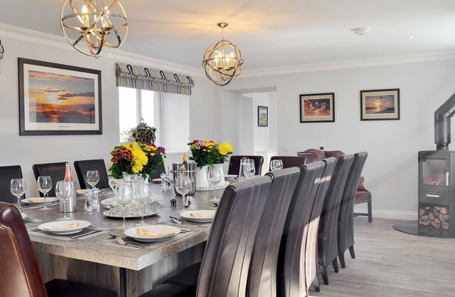 8 bedroom accommodation in Tarbolton, near Ayr