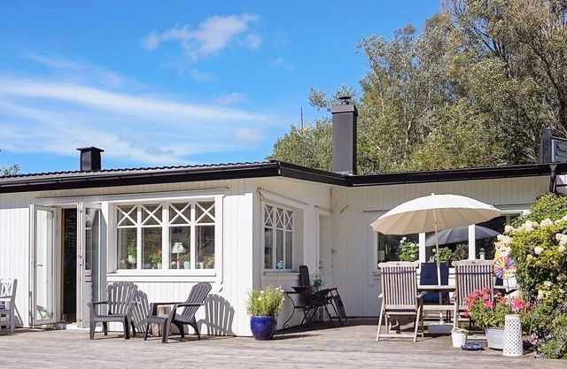 8 person holiday home in FAGERFJÄLL/RÖNNÄNG