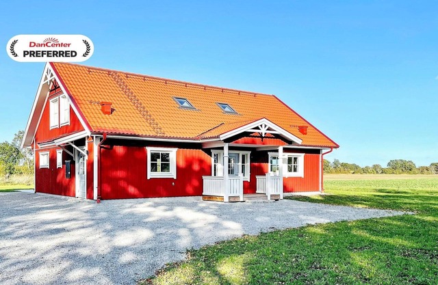 8 person holiday home in LÖTTORP-By Traum
