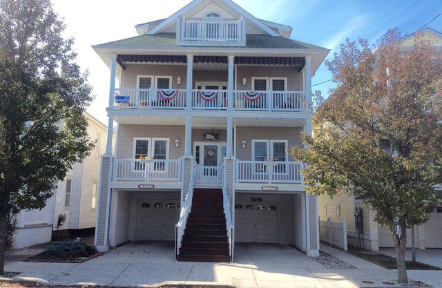 810 2nd St. - Super Clean, Family Warm Beach/BLK 2 Kings, WiFi
