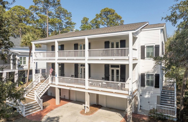 813 Bonito Road - New to VRBO! Resort Access Included! Golf Cart Included!