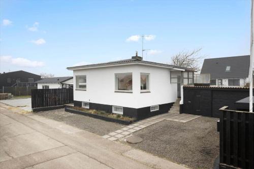 8817-Hvide-Sande-Magevej-2